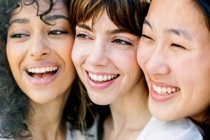healthy people smiling